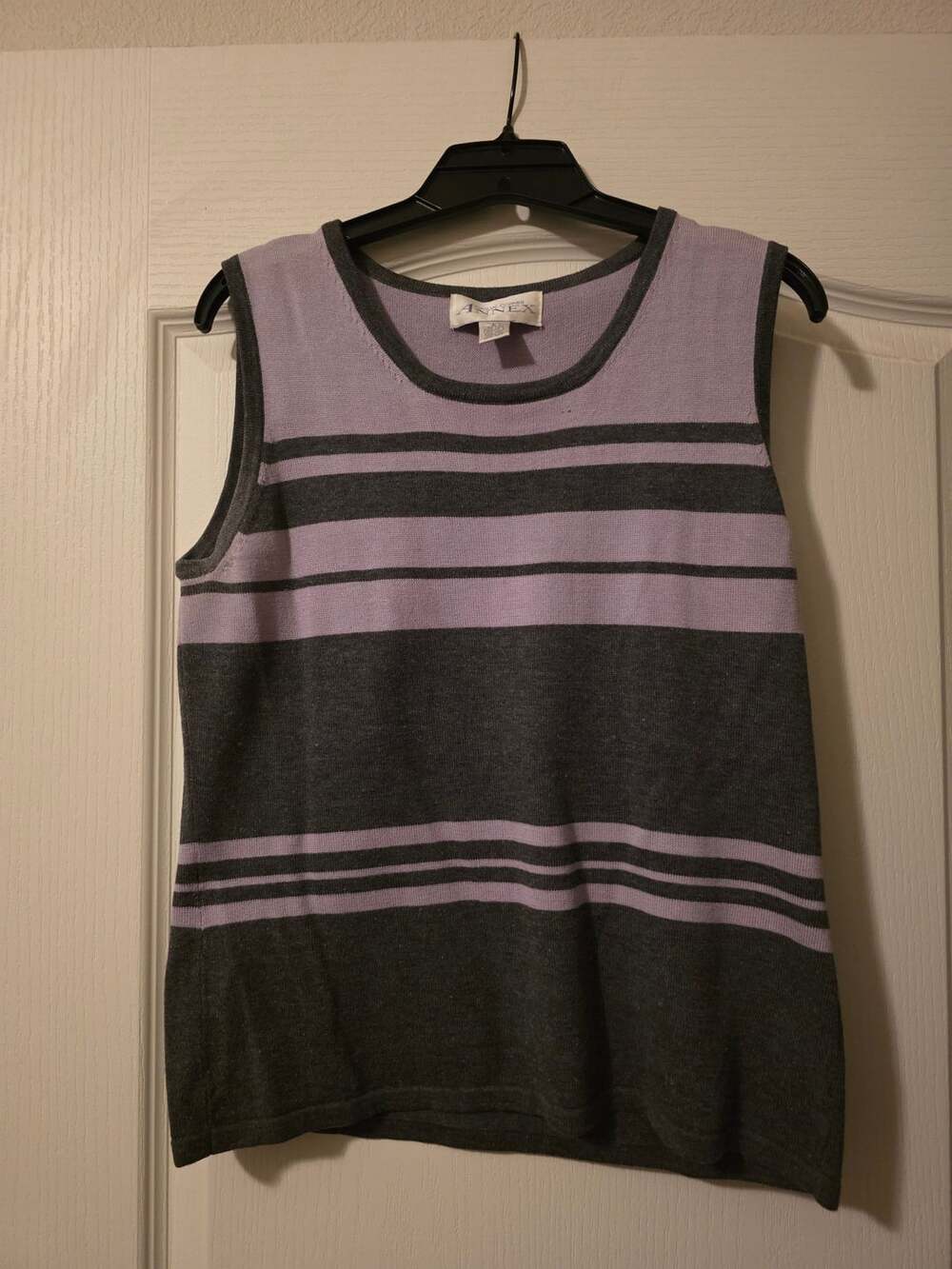 Casual Corner Annex Gray and Purple Striped Sleeveless Knit Sweater Vest L